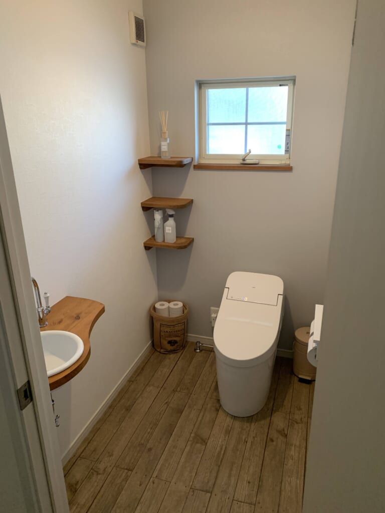 トイレ改装工事