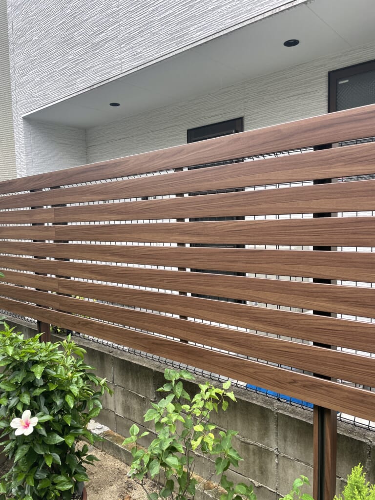 目隠しフェンス工事