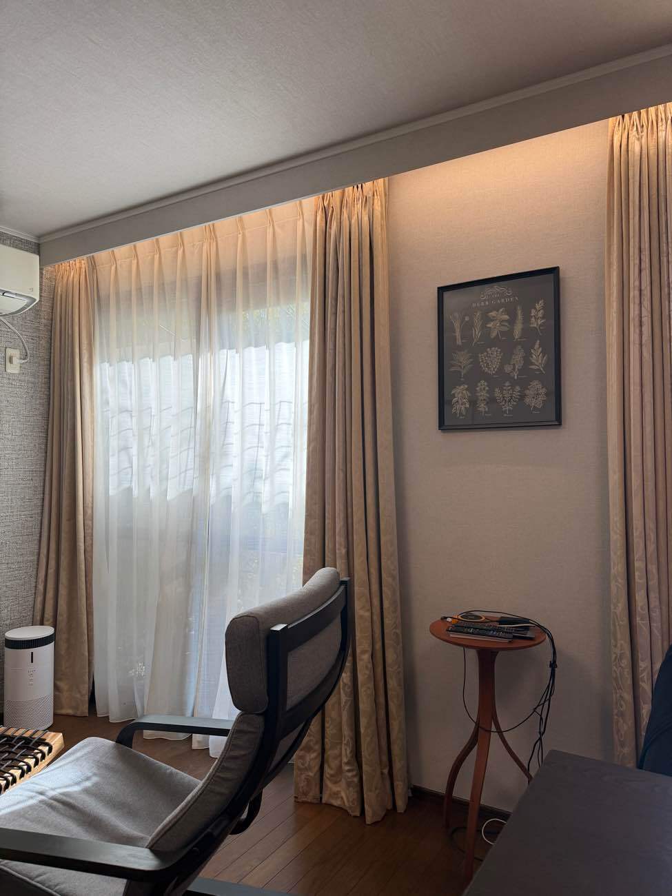 間接照明で叶える開放感あふれる上質リビング